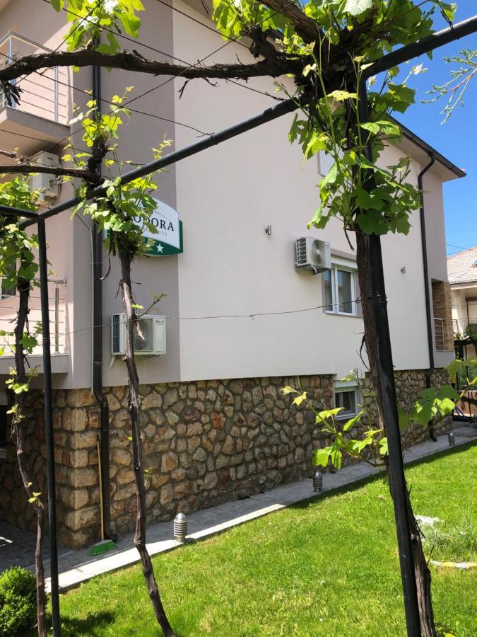 Apartments Teodora Ohrid Exterior photo