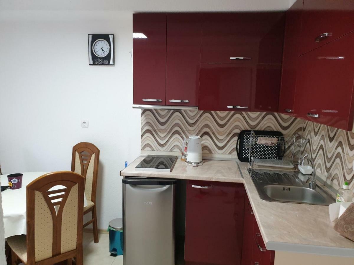Apartments Teodora Ohrid Exterior photo