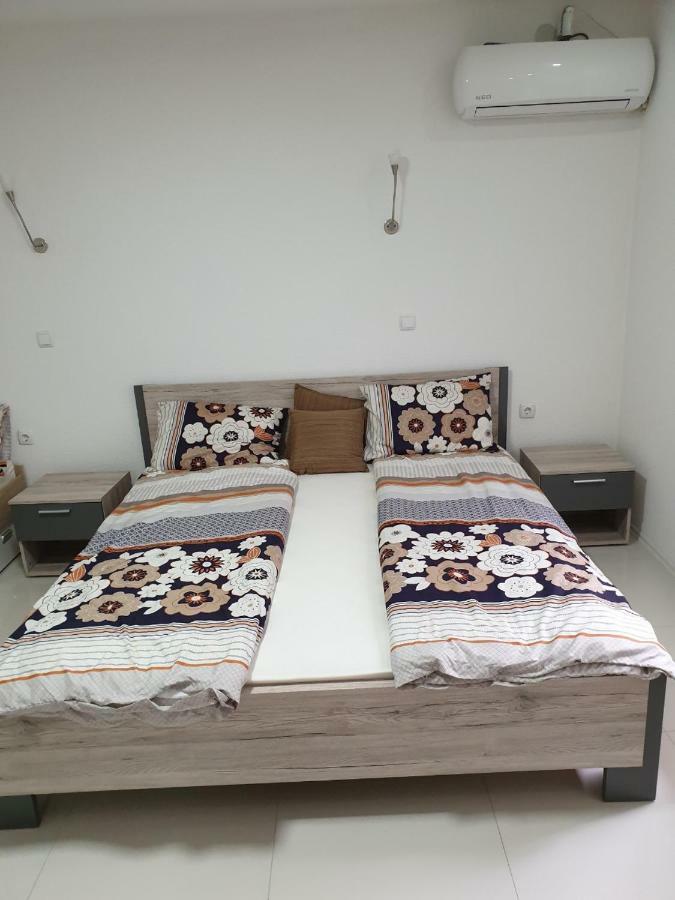 Apartments Teodora Ohrid Exterior photo